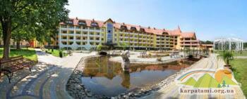 Территория санатория Квитка Полонины Территория санатория Квитка Полонины